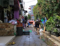 21 Titik Banjir di Kota Tangerang, Fitriwati: Rumah Saya Terendam Lagi Setelah Baru Dibersihkan