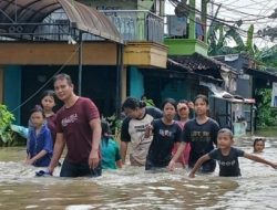 400 KK di Pondok Maharta Terendam Banjir, Pemkot Tangsel Kirim Bantuan