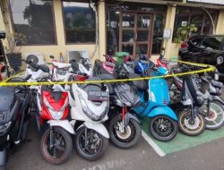 Polisi Gerebek Kontrakan Markas Motor Curian di Jaktim