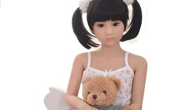 Boneka Seks Serupa Bocah