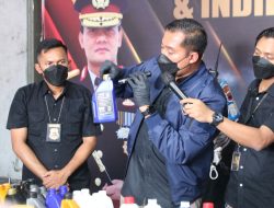 Jual Emas Imitasi Pengemudi Ojek Daring Palsu Tembak Pedagang dengan Airsoftgun