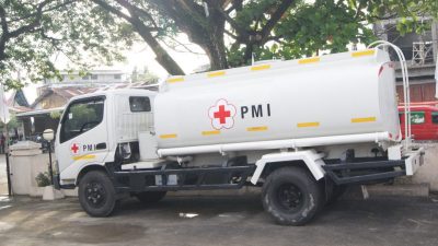 PMI Kirim 60 Mobil