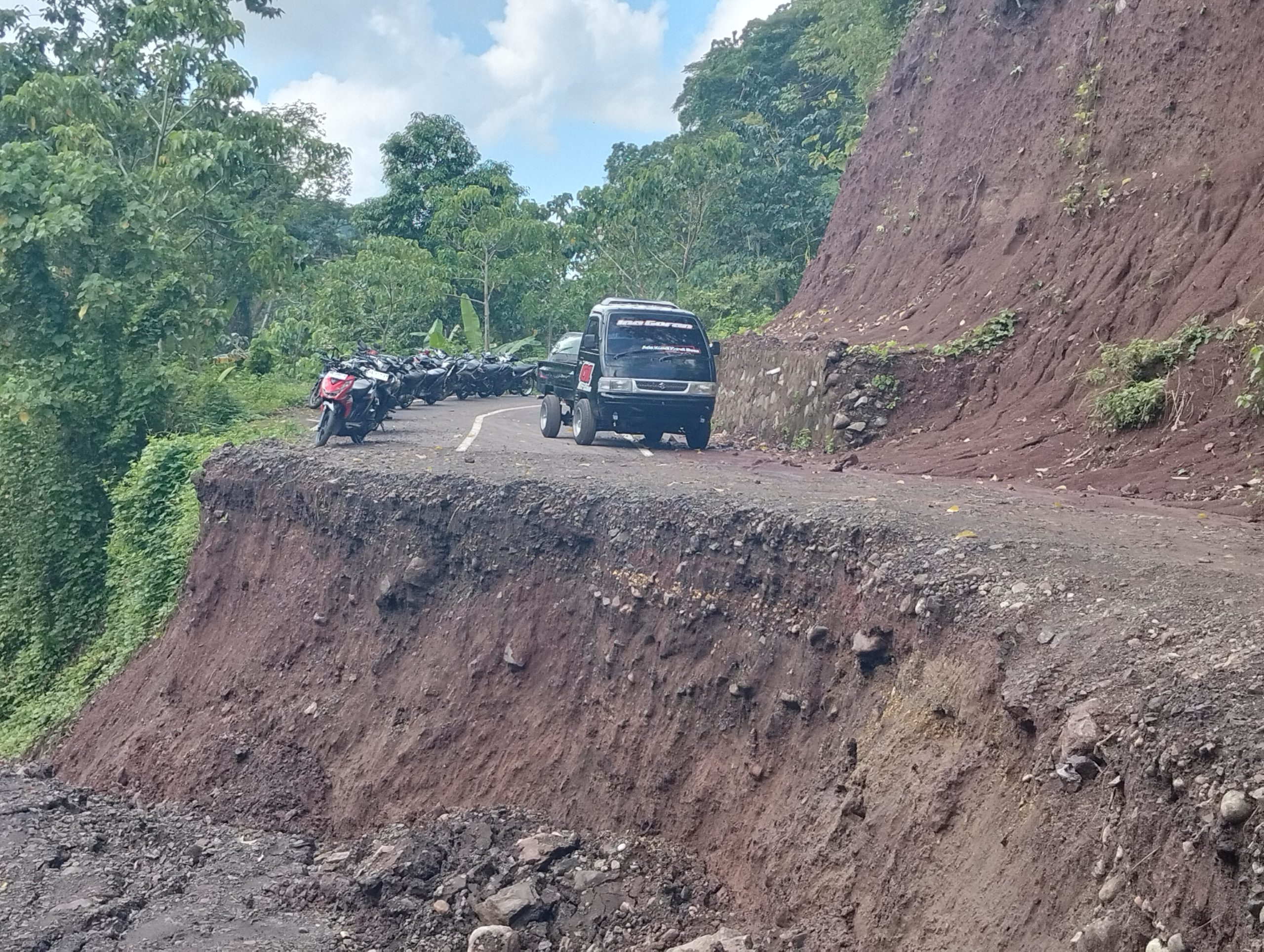 Jalan Rusak di Buleleng